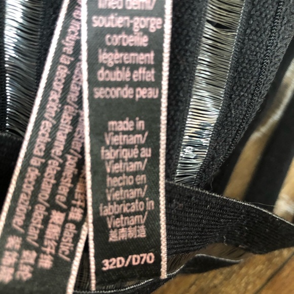 Victoria’s Secret T-shirt Demi Black Padded Bra - Picture 4 of 4